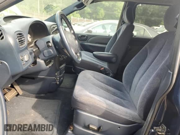 2002 Dodge Caravan ES z VIN 2B4GP54L12R591280, wystawiony jako Copart lot #60815985 z przebiegiem 99 894 mil mil oraz Szkoda całkowita • Salvage title. Historia ofert i sprzedaży dostępna na DreamBid. Obrazek 7.