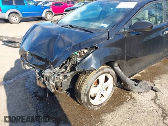 2013 Hyundai Elantra GLS with VIN KMHDH4AE4DU653873, listed as a IAAI auction lot 41564426 with 152,117 mi miles and . Bid and sale history available at DreamBid. Image 6.