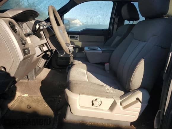 2009 Ford F-150 STX with VIN 1FTRX12W99FB27771, listed as a Copart auction lot 82501525 with 194,553 mi miles and Clean title. Bid and sale history available at DreamBid. Image 7.