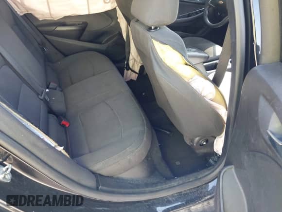 2018 Chevrolet Cruze LS с VIN 1G1BC5SM4J7225391, выставлен на аукционе IAAI как лот 40510505 с пробегом 174 390 миль миль и . История ставок и продаж доступна на DreamBid. Изображение 8.