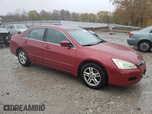 2007 Honda Accord LX SE z VIN 1HGCM56377A147826, wystawiony jako Copart lot #84711265 z przebiegiem 242 724 mil mil oraz Czysty tytuł • Clean title. Historia ofert i sprzedaży dostępna na DreamBid. Obrazek 4.