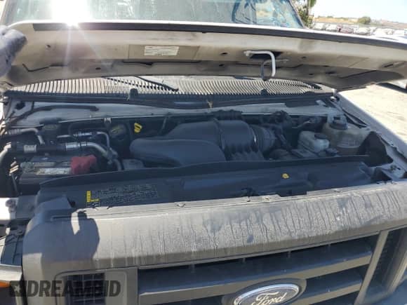 2012 Ford Econoline Cargo Commercial z VIN 1FTNS2EW0CDA31142, wystawiony jako Copart lot #61600015 z przebiegiem 224 825 mil mil oraz Szkoda całkowita • Salvage title. Historia ofert i sprzedaży dostępna na DreamBid. Obrazek 12.