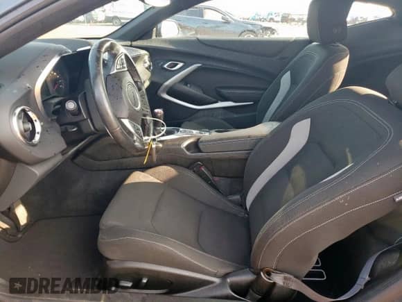 2022 Chevrolet Camaro LT1 с VIN 1G1FE1R79N0133616, выставлен на аукционе Copart как лот 66939885 с пробегом 18 951 миль миль и Списание • Salvage title. История ставок и продаж доступна на DreamBid. Изображение 7.