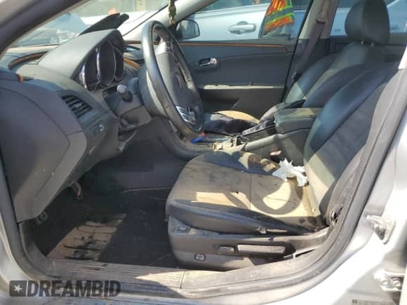 2012 Chevrolet Malibu 3LT с VIN 1G1ZF5E74CF189867, выставлен на аукционе Copart как лот 74934004 с пробегом 134 060 миль миль и Списание • Salvage title. История ставок и продаж доступна на DreamBid. Изображение 7.