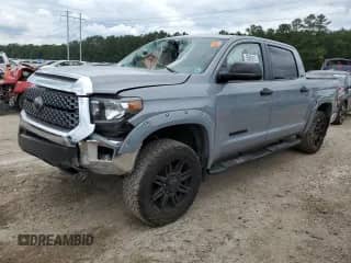 2019 Toyota Tundra SR5 с VIN 5TFEM5F14KX135757, выставлен на аукционе Copart как лот 55883615 с пробегом 88 849 миль миль и Списание • Salvage title. История ставок и продаж доступна на DreamBid. Изображение 1.