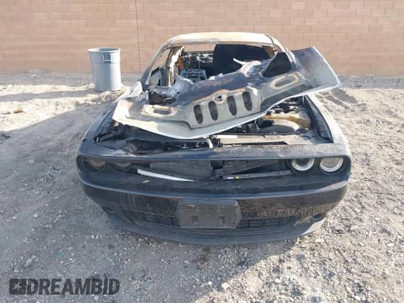 2015 Dodge Challenger SXT с VIN 2C3CDZAG0FH706668, выставлен на аукционе IAAI как лот 42481862 с пробегом Не указан миль и . История ставок и продаж доступна на DreamBid. Изображение 11.