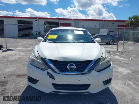 2016 Nissan Altima S z VIN 1N4AL3AP2GC258737, wystawiony jako IAAI lot #43444206 z przebiegiem 186 071 mil mil oraz . Historia ofert i sprzedaży dostępna na DreamBid. Obrazek 12.