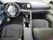 2024 Hyundai Elantra с VIN KMLHM4DJ7RU111237, выставлен на аукционе Copart как лот 67406614 с пробегом 28 миль миль и Списание • Salvage title. История ставок и продаж доступна на DreamBid. Изображение 8.