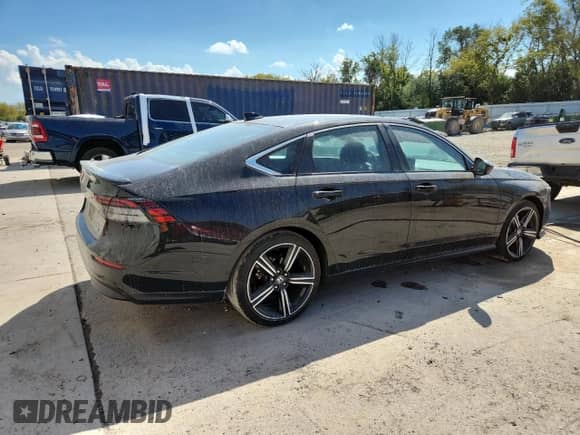 2024 Honda Accord Sport с VIN 1HGCY2F55RA031225, выставлен на аукционе Copart как лот 70588665 с пробегом 44 970 миль миль и Списание • Salvage title. История ставок и продаж доступна на DreamBid. Изображение 3.