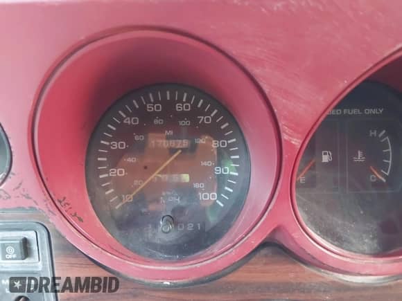 1994 Dodge Passenger with VIN 2B5WB35Z2RK577615, listed as a IAAI auction lot 43500333 with 170,675 mi miles and . Bid and sale history available at DreamBid. Image 6.