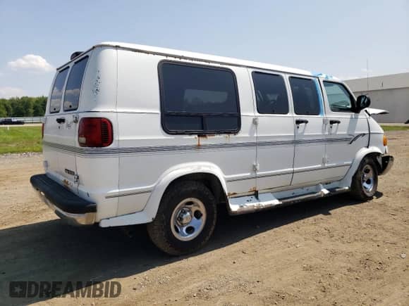 2000 Dodge Cargo Conversion with VIN 2B6HB11Y1YK129676, listed as a Copart auction lot 69088095 with 87,082 mi miles and Salvage title. Bid and sale history available at DreamBid. Image 3.