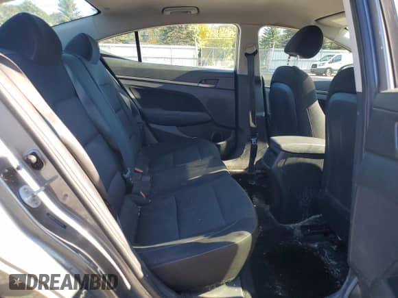 2018 Hyundai Elantra SEL z VIN 5NPD84LF8JH393235, wystawiony jako Copart lot #85383345 z przebiegiem 201 566 mil mil oraz Szkoda całkowita • Salvage title. Historia ofert i sprzedaży dostępna na DreamBid. Obrazek 10.