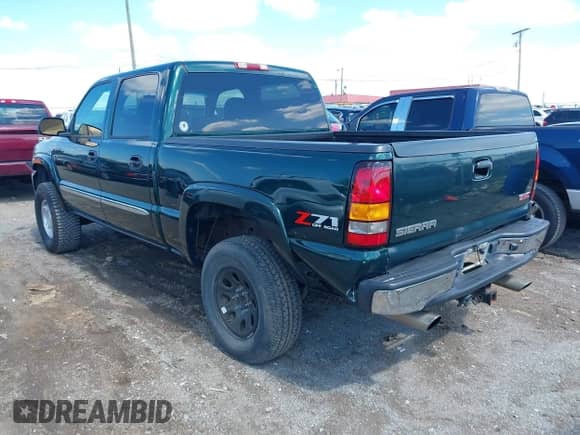 2005 GMC Sierra 1500 SLE with VIN 2GTEK13T551120500, listed as a IAAI auction lot 43308905 with 191,177 mi miles and . Bid and sale history available at DreamBid. Image 3.