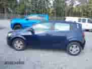 2015 Chevrolet Sonic LT с VIN 1G1JC6SG2F4220307, выставлен на аукционе IAAI как лот 42565757 с пробегом 61 778 миль миль и . История ставок и продаж доступна на DreamBid. Изображение 14.