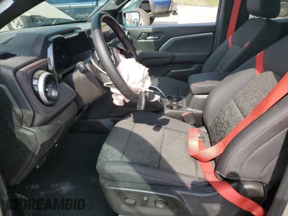 2024 Chevrolet Colorado 4WD Z71 с VIN 1GCPTDEKXR1118216, выставлен на аукционе Copart как лот 71499175 с пробегом Не указан миль и Списание • Salvage title. История ставок и продаж доступна на DreamBid. Изображение 7.