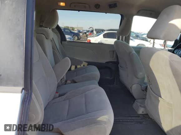 2015 Toyota Sienna LE AAS with VIN 5TDKK3DC7FS591099, listed as a Copart auction lot 65522525 with 174,792 mi miles and Salvage title. Bid and sale history available at DreamBid. Image 11.