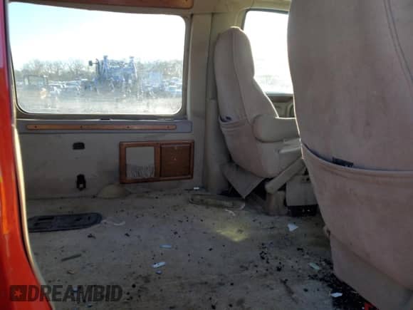 2000 Chevrolet Express Cargo YF7 with VIN 1GBFG15R9Y1275007, listed as a Copart auction lot 80754994 with Not provided miles and Salvage title. Bid and sale history available at DreamBid. Image 11.