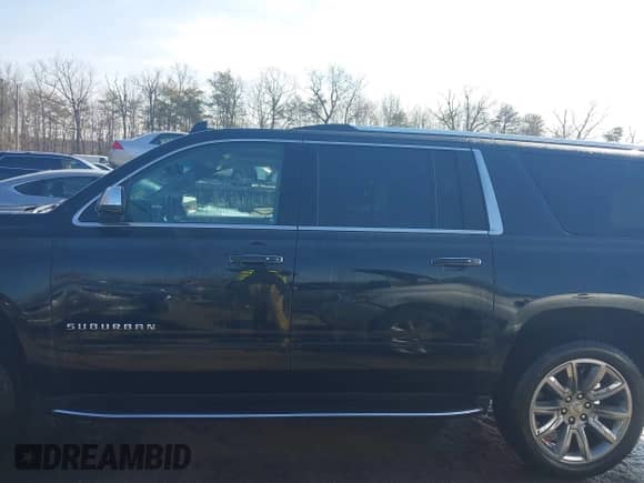 2019 Chevrolet Suburban Premier с VIN 1GNSKJKC7KR146269, выставлен на аукционе IAAI как лот 41498314 с пробегом 89 402 миль миль и . История ставок и продаж доступна на DreamBid. Изображение 14.