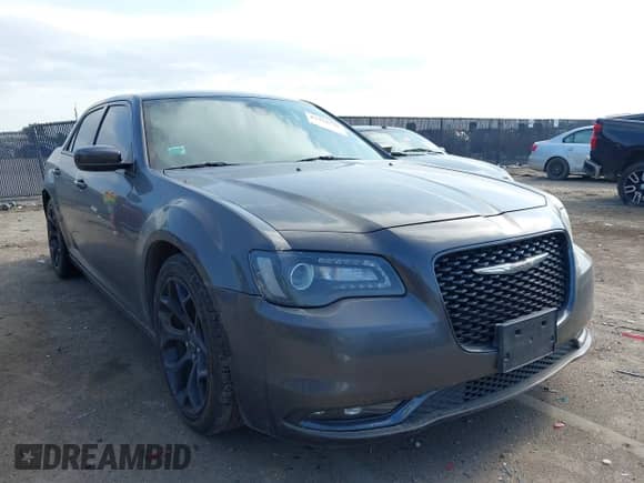 2019 Chrysler 300 S with VIN 2C3CCABG3KH562921, listed as a IAAI auction lot 42438738 with 56,372 mi miles and . Bid and sale history available at DreamBid. Image 1.