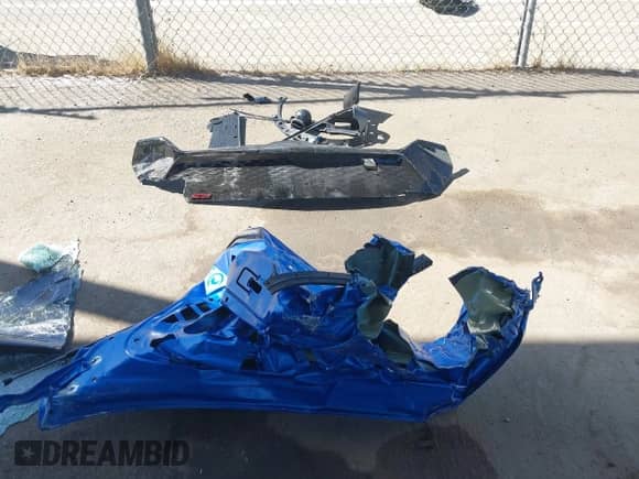 2025 Chevrolet Equinox EV RS с VIN 3GN7DSRP4SS204317, выставлен на аукционе IAAI как лот 43021890 с пробегом 5 827 миль миль и . История ставок и продаж доступна на DreamBid. Изображение 12.