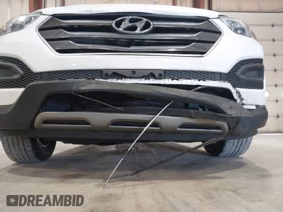 2016 Hyundai Santa Fe with VIN 5XYZTDLB9GG351223, listed as a IAAI auction lot 43345139 with 123,890 mi miles and . Bid and sale history available at DreamBid. Image 19.