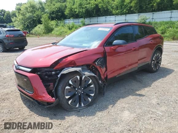 2024 Chevrolet Blazer EV eAWD RS z VIN 3GNKDCRJ5RS165369, wystawiony jako Copart lot #64838815 z przebiegiem 7 256 mil mil oraz Nie do naprawy • Non repairable. Historia ofert i sprzedaży dostępna na DreamBid. Obrazek 1.