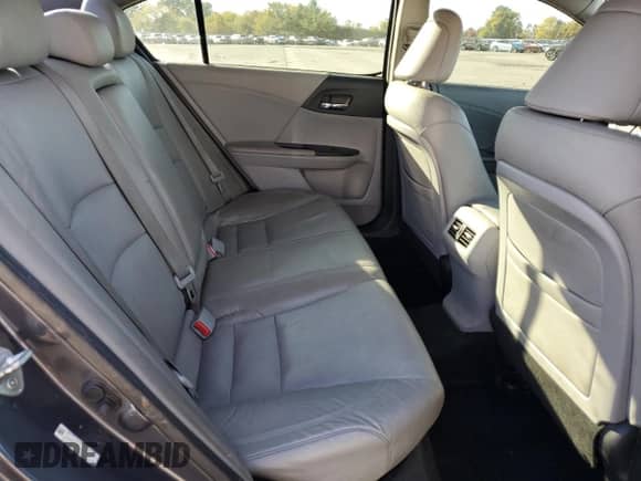 2013 Honda Accord EX-L z VIN 1HGCR2F87DA220765, wystawiony jako Copart lot #82476675 z przebiegiem 153 332 mil mil oraz Szkoda całkowita • Salvage title. Historia ofert i sprzedaży dostępna na DreamBid. Obrazek 10.