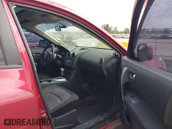 2008 Nissan Rogue S with VIN JN8AS58TX8W021932, listed as a IAAI auction lot 41811286 with 120,338 mi miles and . Bid and sale history available at DreamBid. Image 5.