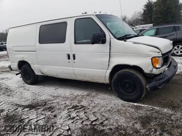 1999 Ford Econoline Cargo z VIN 1FTRE1427XHB65677, wystawiony jako Copart lot #88522945 z przebiegiem 301 567 mil mil oraz Szkoda całkowita • Salvage title. Historia ofert i sprzedaży dostępna na DreamBid. Obrazek 4.