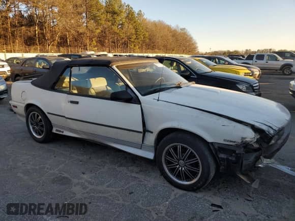 1988 Chevrolet Cavalier с VIN 1G1JF31WXJ7214292, выставлен на аукционе Copart как лот 87275184 с пробегом Не указан миль и Списание • Salvage title. История ставок и продаж доступна на DreamBid. Изображение 4.