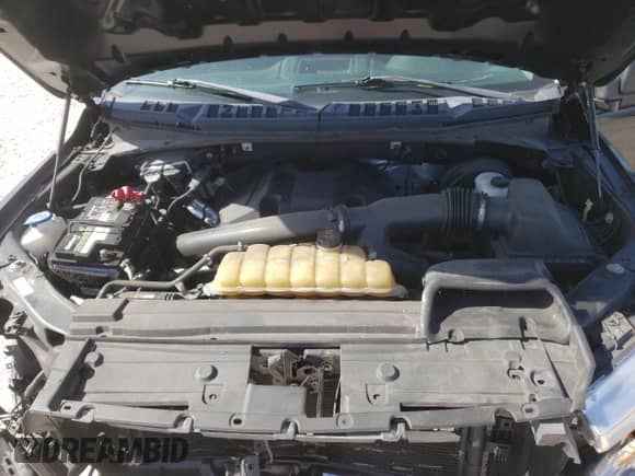 2019 Ford F-150 XL с VIN 1FTEW1C49KFC78064, выставлен на аукционе Copart как лот 66852515 с пробегом 82 355 миль миль и Списание • Salvage title. История ставок и продаж доступна на DreamBid. Изображение 11.