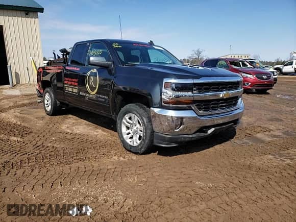 2018 Chevrolet Silverado 1500 LT с VIN 1GCVKREH3JZ188075, выставлен на аукционе Copart как лот 42830315 с пробегом 112 116 миль миль и Списание • Salvage title. История ставок и продаж доступна на DreamBid. Изображение 13.