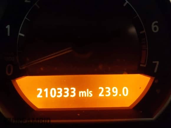 2003 BMW 7 Series 745Li z VIN WBAGN63463DR08268, wystawiony jako IAAI lot #41355287 z przebiegiem 210 333 mil mil oraz . Historia ofert i sprzedaży dostępna na DreamBid. Obrazek 15.