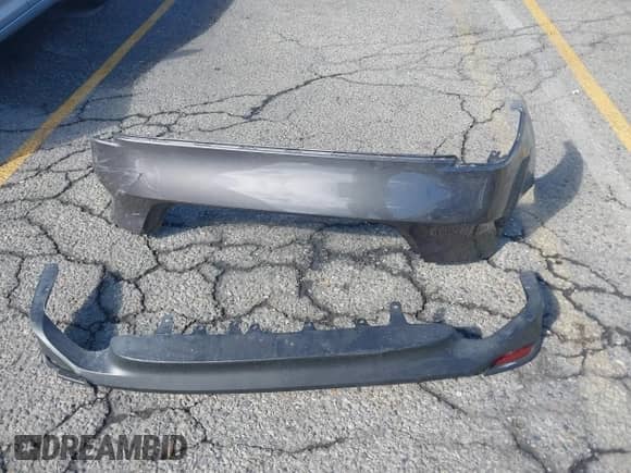 2019 Toyota Camry LE с VIN 4T1B11HK2KU715449, выставлен на аукционе IAAI как лот 43495656 с пробегом 82 639 миль миль и . История ставок и продаж доступна на DreamBid. Изображение 12.