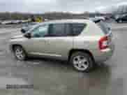 2010 Jeep Compass Latitude с VIN 1J4NF1FB5AD623461, выставлен на аукционе Copart как лот 49132315 с пробегом 113 496 миль миль и Списание • Salvage title. История ставок и продаж доступна на DreamBid. Изображение 2.