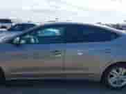 2020 Hyundai Elantra SEL с VIN KMHD84LF5LU908549, выставлен на аукционе IAAI как лот 43229964 с пробегом 127 358 миль миль и . История ставок и продаж доступна на DreamBid. Изображение 15.