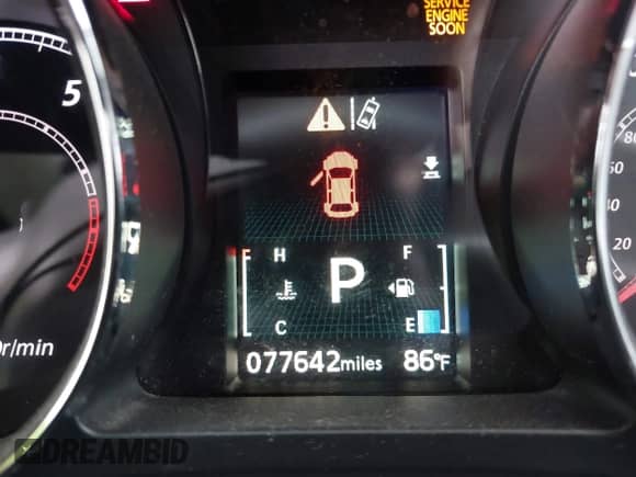 2021 Mitsubishi Outlander ES z VIN JA4APUAU8MU001012, wystawiony jako IAAI lot #42541024 z przebiegiem 77 642 mil mil oraz . Historia ofert i sprzedaży dostępna na DreamBid. Obrazek 15.