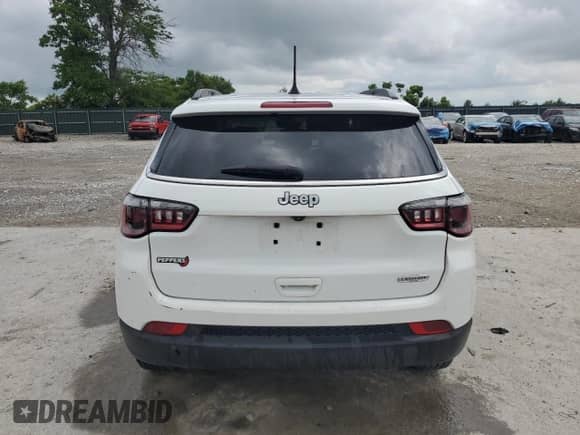 2022 Jeep Compass Latitude z VIN 3C4NJCBB8NT138205, wystawiony jako Copart lot #60247585 z przebiegiem 51 703 mil mil oraz Szkoda całkowita • Salvage title. Historia ofert i sprzedaży dostępna na DreamBid. Obrazek 6.