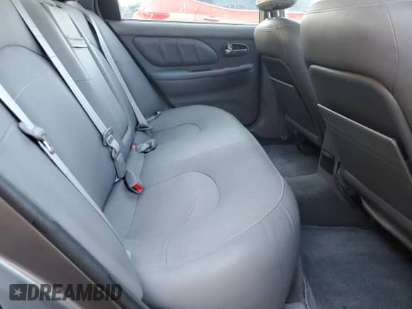 2001 Hyundai Sonata GLS z VIN KMHWF35V21A498000, wystawiony jako Copart lot #47246965 z przebiegiem 111 616 mil mil oraz Szkoda całkowita • Salvage title. Historia ofert i sprzedaży dostępna na DreamBid. Obrazek 10.