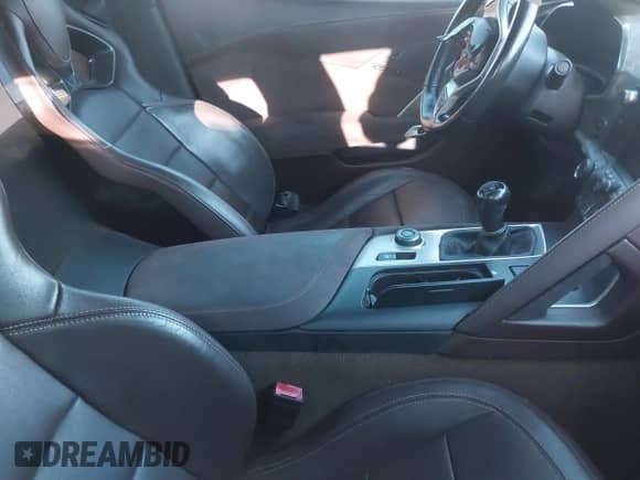 2014 Chevrolet Corvette Z51 3LT with VIN 1G1YL2D79E5118838, listed as a IAAI auction lot 41815392 with Not provided miles and . Bid and sale history available at DreamBid. Image 5.