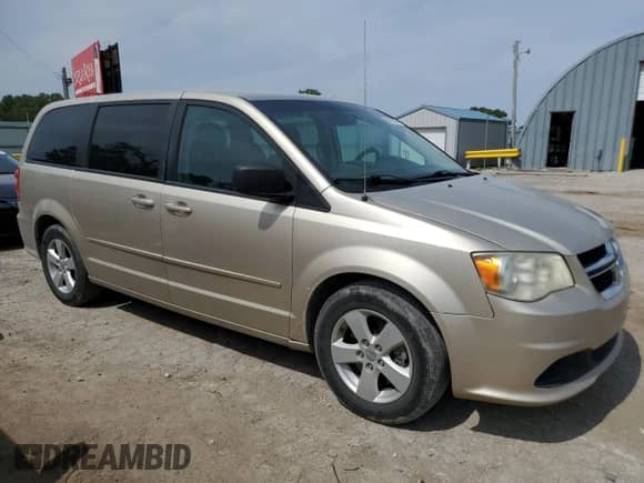 2013 Dodge Grand Caravan SE with VIN 2C4RDGBGXDR560909, listed as a Copart auction lot 80815605 with 161,874 mi miles and Salvage title. Bid and sale history available at DreamBid. Image 4.