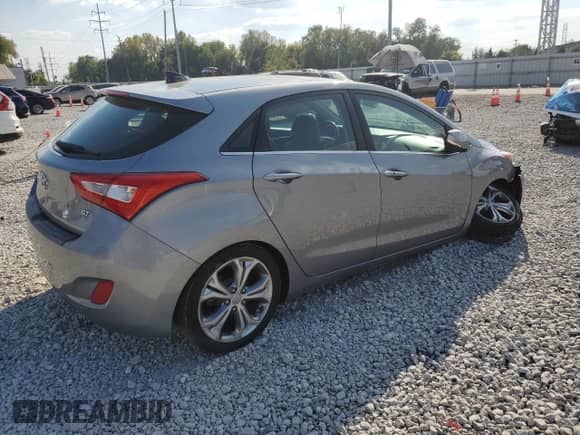 2015 Hyundai Elantra z VIN KMHD35LH2FU238694, wystawiony jako Copart lot #81347335 z przebiegiem 113 601 mil mil oraz Szkoda całkowita • Salvage title. Historia ofert i sprzedaży dostępna na DreamBid. Obrazek 3.