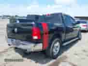 2017 Ram 1500 Big Horn z VIN 1C6RR6LTXHS639452, wystawiony jako IAAI lot #42508678 z przebiegiem 132 436 mil mil oraz . Historia ofert i sprzedaży dostępna na DreamBid. Obrazek 4.