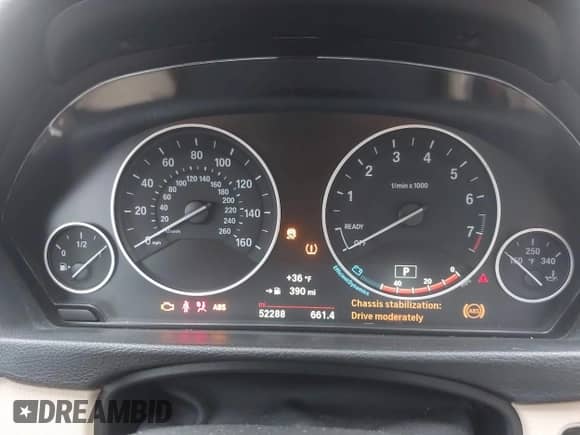 2019 BMW 4 Series 430i xDrive z VIN WBA4W5C51KAE51214, wystawiony jako IAAI lot #41225505 z przebiegiem 52 288 mil mil oraz . Historia ofert i sprzedaży dostępna na DreamBid. Obrazek 7.