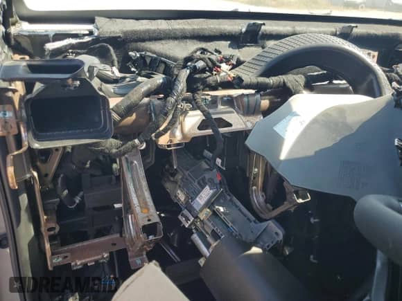 2023 Chevrolet Tahoe LT z VIN 1GNSCNKD7PR343544, wystawiony jako Copart lot #85125205 z przebiegiem Nie podano mil oraz Czysty tytuł • Clean title. Historia ofert i sprzedaży dostępna na DreamBid. Obrazek 9.