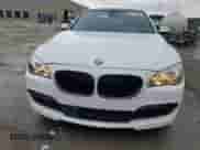 2012 BMW 7 Series 750i xDrive с VIN WBAKC6C5XCC396061, выставлен на аукционе Copart как лот 84295534 с пробегом 107 908 миль миль и Чистый • Clean title. История ставок и продаж доступна на DreamBid. Изображение 5.