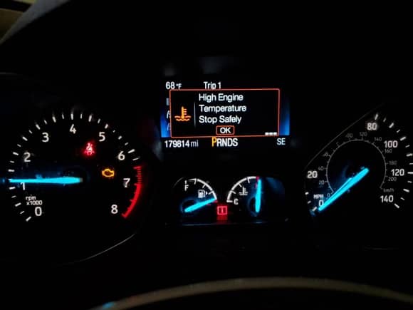 2017 Ford Escape SE с VIN 1FMCU9GD7HUE73439, выставлен на аукционе Copart как лот 81033735 с пробегом 179 814 миль миль и Чистый • Clean title. История ставок и продаж доступна на DreamBid. Изображение 9.
