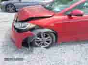 2017 Hyundai Elantra SE z VIN KMHD84LF6HU237514, wystawiony jako IAAI lot #42774933 z przebiegiem 90 583 mil mil oraz . Historia ofert i sprzedaży dostępna na DreamBid. Obrazek 6.