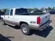 1997 GMC Sierra 1500 с VIN 2GTEK19R7V1540500, выставлен на аукционе IAAI как лот 42349701 с пробегом 230 832 миль миль и . История ставок и продаж доступна на DreamBid. Изображение 3.
