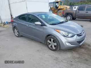 2013 Hyundai Elantra GLS с VIN KMHDH4AE5DU603399, выставлен на аукционе IAAI как лот 43285534 с пробегом 154 444 миль миль и . История ставок и продаж доступна на DreamBid. Изображение 1.